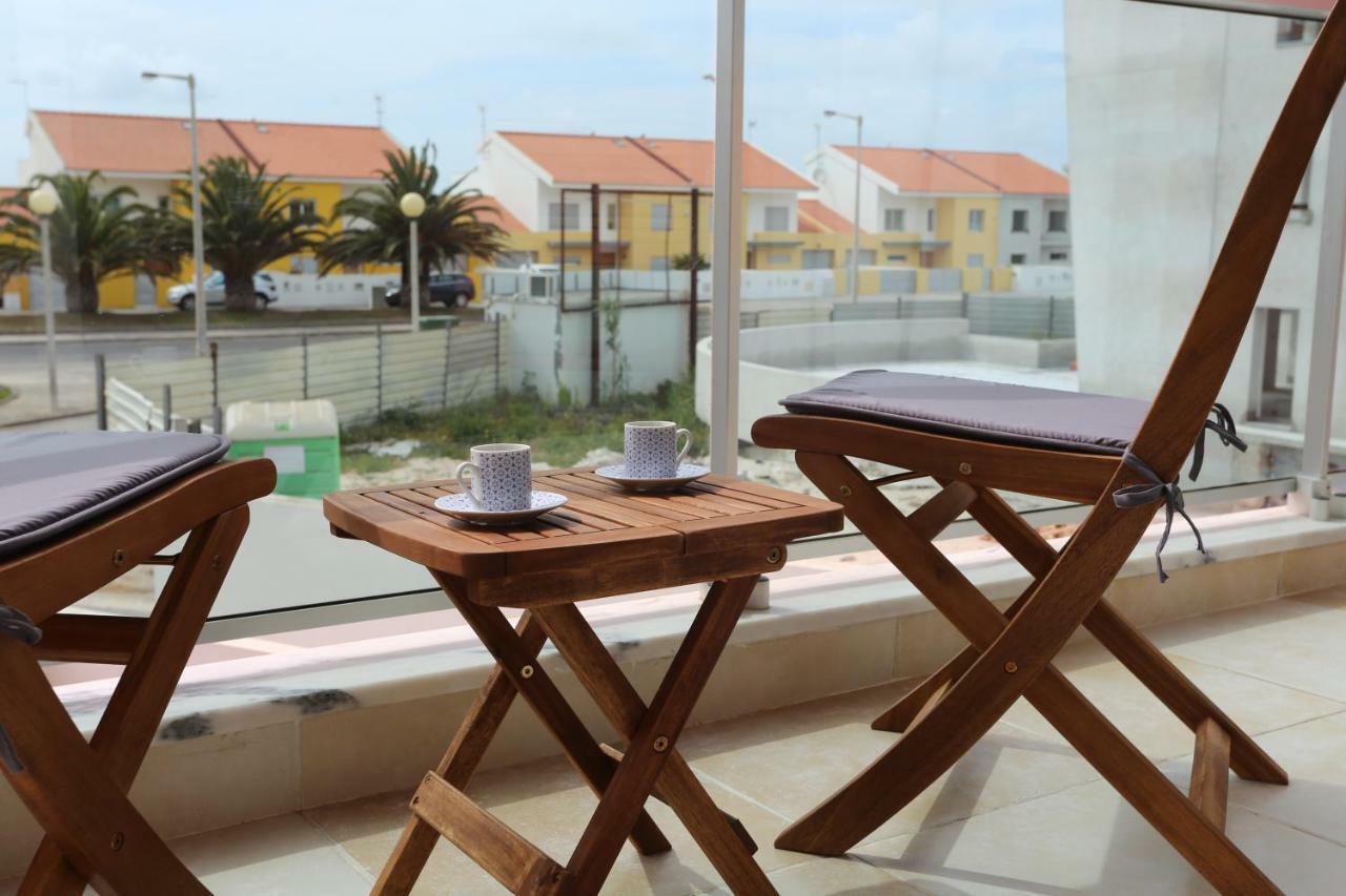 Surf And Stones Apartment ペニシェ エクステリア 写真