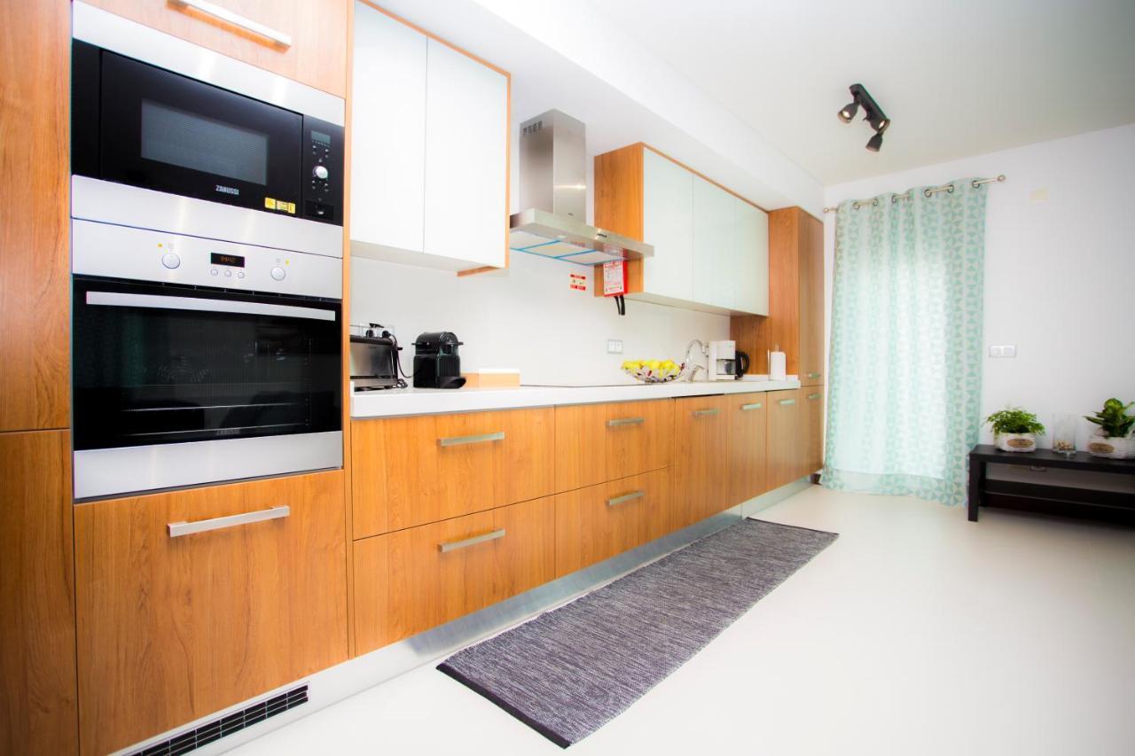 Surf And Stones Apartment ペニシェ エクステリア 写真