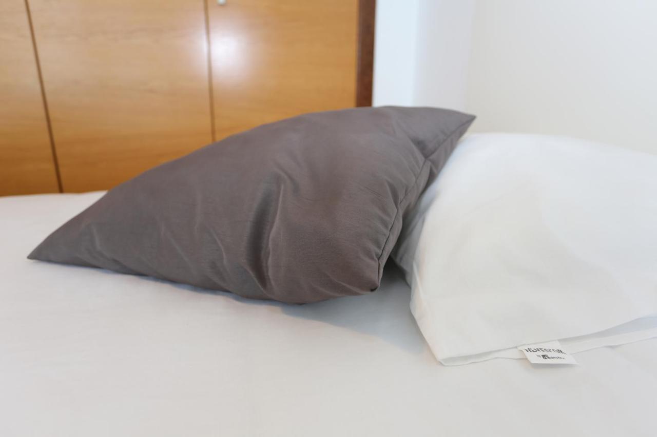 Surf And Stones Apartment ペニシェ エクステリア 写真